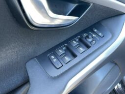 
										Volvo V40 II T2 122 Geartronic 6 R-Design full									