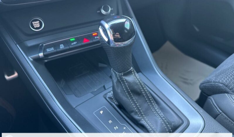 
								Audi Q3 II 45 TFSI E 245 S tronic S line full									