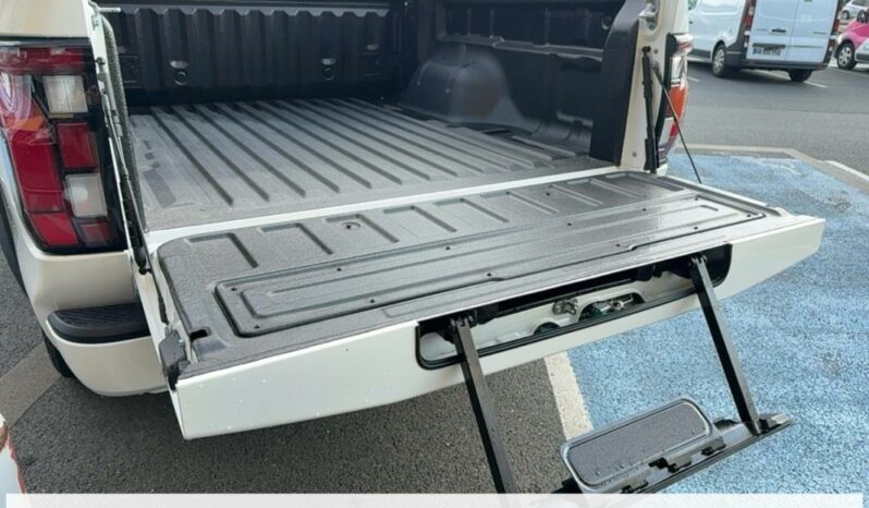
								Foton Tunland V V7 2.0 HYBRID 48V DIESEL 163CH full									