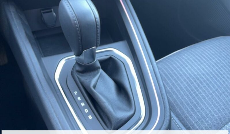 
								Renault Clio V Evolution E-Tech full hybrid 145 full									