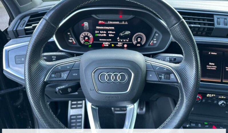 
								Audi Q3 II 45 TFSI E 245 S tronic S line full									