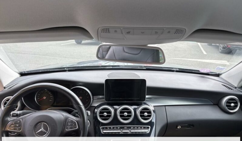 
								Mercedes Classe C coupe IV 200 BVA7 full									