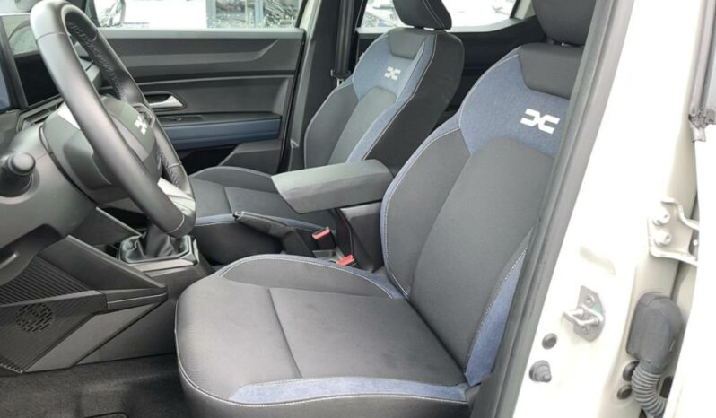 
								Dacia Duster II Expression TCe 130 4×2 full									