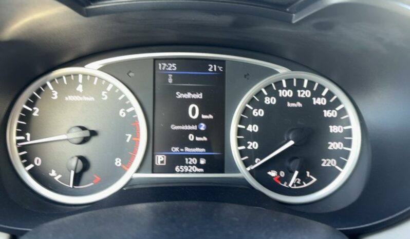 
								Nissan Micra V IG-T 92 Xtronic Kiiro full									