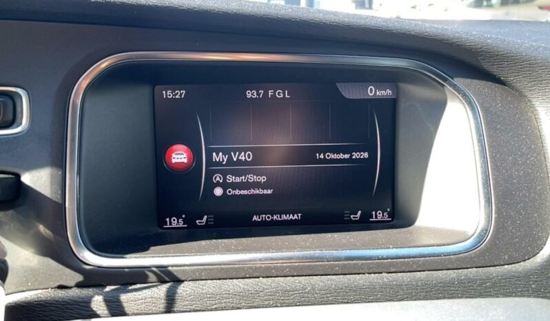 
								Volvo V40 II T2 122 Geartronic 6 R-Design full									