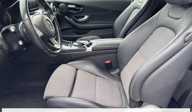 
								Mercedes Classe C coupe IV 200 BVA7 full									
