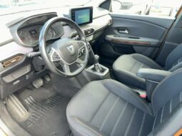 
										Dacia Sandero Stepway III Expression TCe 90 CVT full									