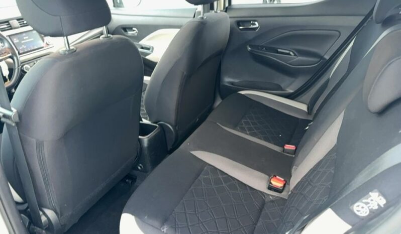 
								Nissan Micra V IG-T 100 Xtronic N-Connecta full									