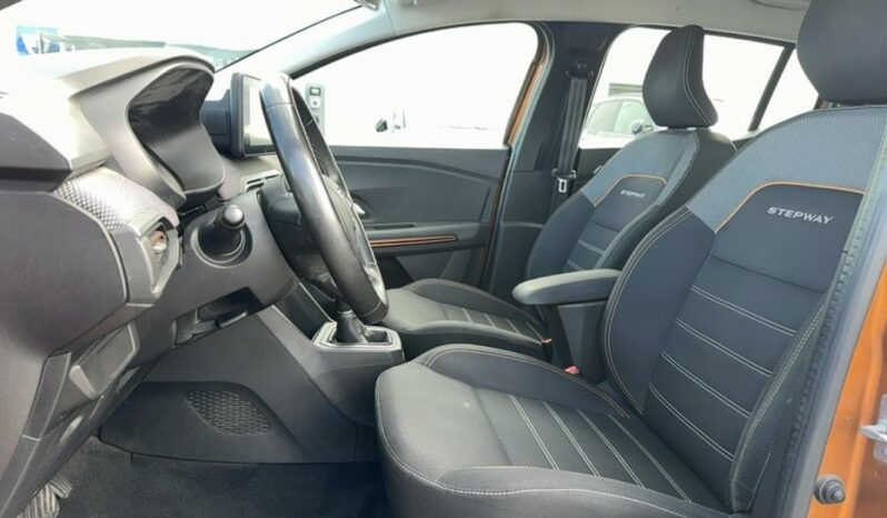 
								Dacia Sandero Stepway III Expression TCe 90 CVT full									