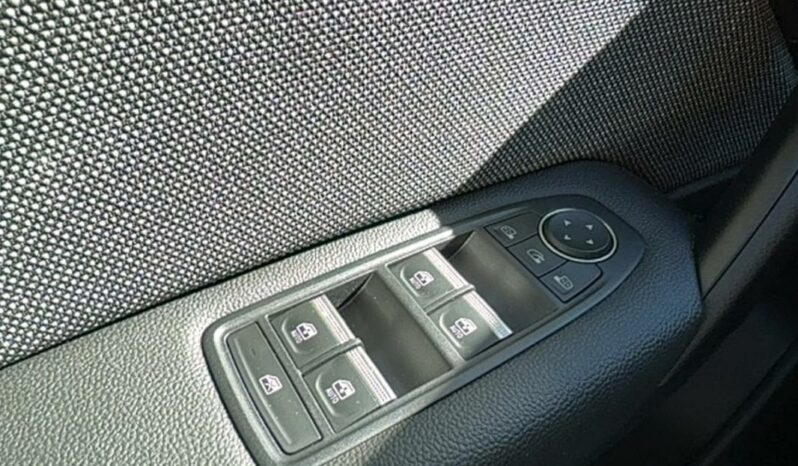 
								Renault Captur II techno full hybrid E-Tech 160 ch – 26 full									