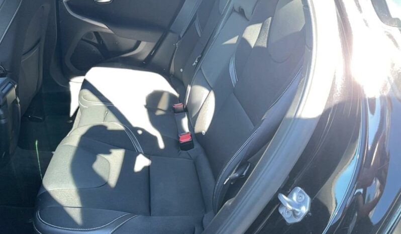
								Volvo V40 II T2 122 Geartronic 6 R-Design full									