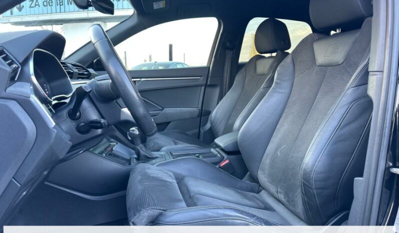 
								Audi Q3 II 45 TFSI E 245 S tronic S line full									