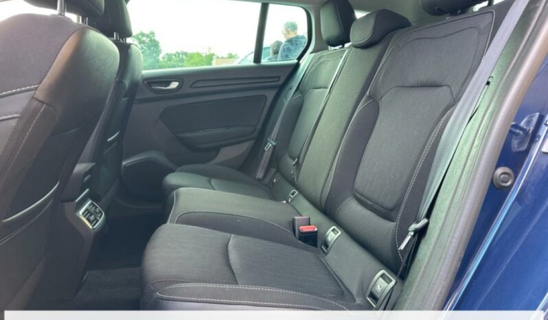 
								Renault Mégane Estate SL Limited TCe 115 FAP full									