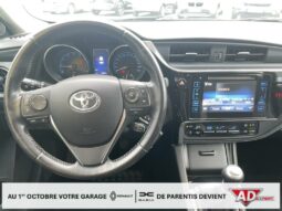 
										Toyota Auris (2) 1.2T Dynamic (new2015) 5 portes (mai 2015) (co2 112) full									