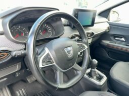 
										Dacia Sandero Stepway III Expression TCe 90 CVT full									