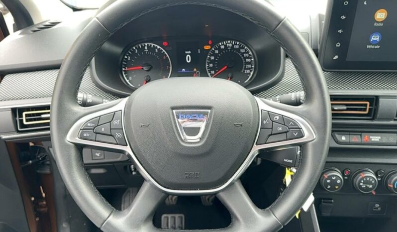 
								Dacia Sandero (3) 1.0 TCe 90 Stepway Confort full									