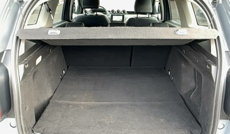 
								Dacia Duster II Extreme Blue dCi 115 4×4 full									