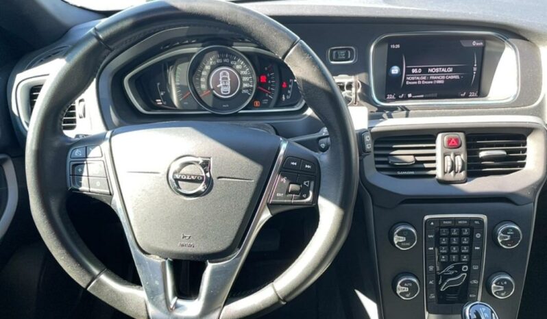 
								Volvo V40 II T2 122 Geartronic 6 R-Design full									