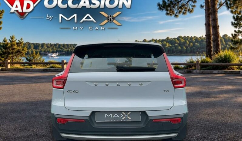 
								Volvo XC40 T3 163 Geartronic 8 Momentum 5 portes (juin 2020) (co2 165) full									