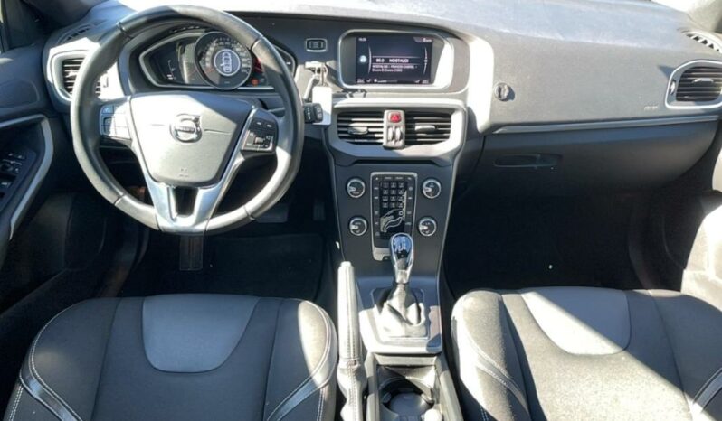 
								Volvo V40 II T2 122 Geartronic 6 R-Design full									
