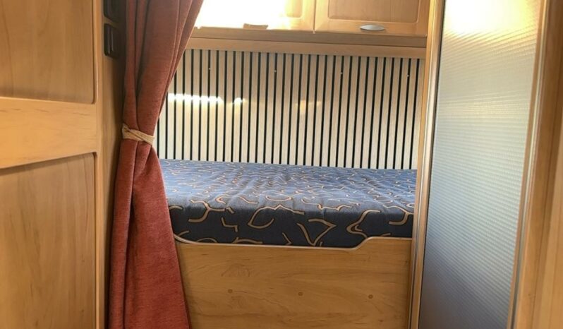 
								Hymer INTEGRAL B524 full									