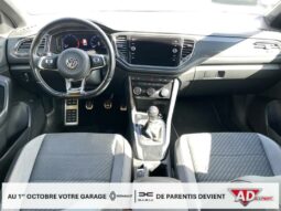 
										Volkswagen T-Roc 1.5 TSI 150 EVO R-LINE full									