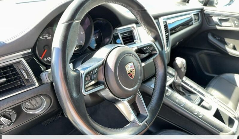 
								Porsche Macan 3.0 V6 S Diesel full									
