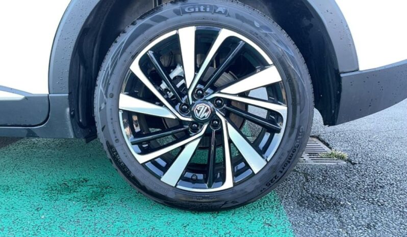 
								MG ZS II 1.5L 197ch Hybrid+ Luxury full									