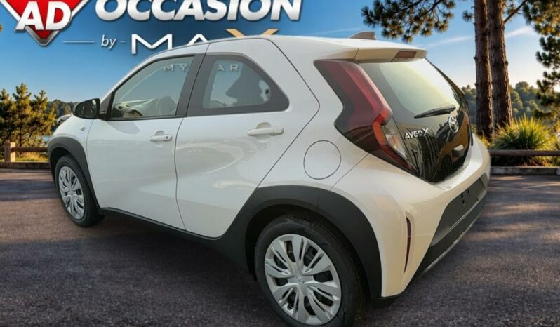 
								Toyota aygo x 1.0 VVT-i 72 Dynamic S-CVT full									