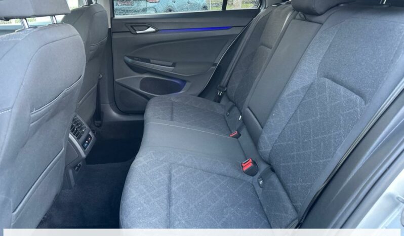 
								Volkswagen Golf SW VIII 2.0 TDI SCR 115 BVM6 Life Business full									