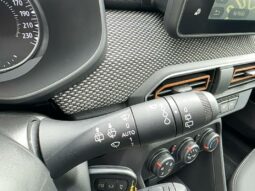 
										Dacia Sandero (3) 1.0 TCe 90 Stepway Confort full									