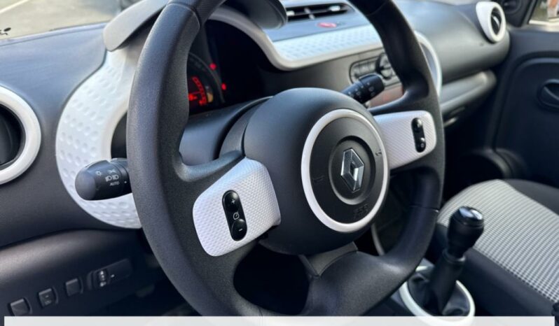 
								Renault Twingo III Life SCe 65 – 20 full									