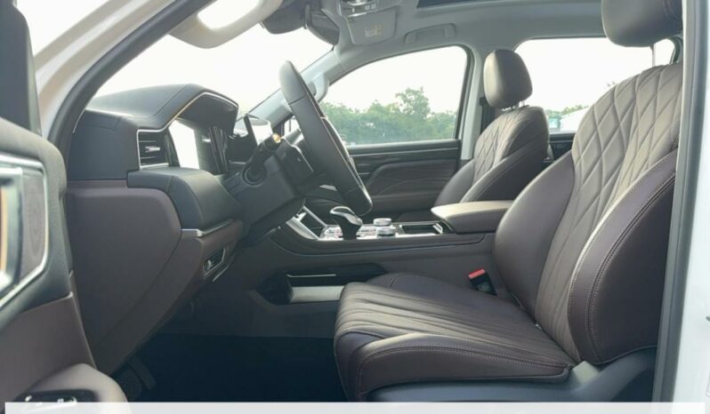 
								Foton Tunland V V7 2.0 HYBRID 48V DIESEL 163CH full									
