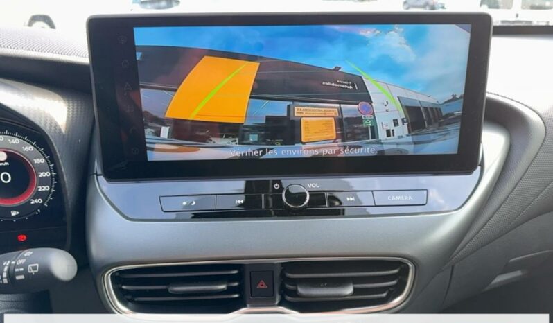 
								Nissan Juke II DIG-T 114 DCT N-Connecta full									