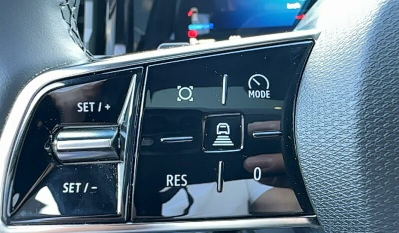 
								Renault Espace VI iconic 7PL full hybrid E-Tech 200-26 full									