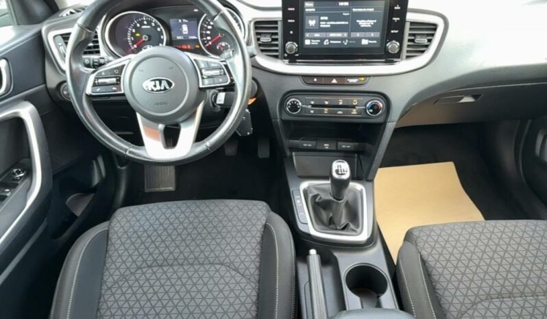 
								Kia Xceed 1.0 T-GDI 120 ISG MOTION full									