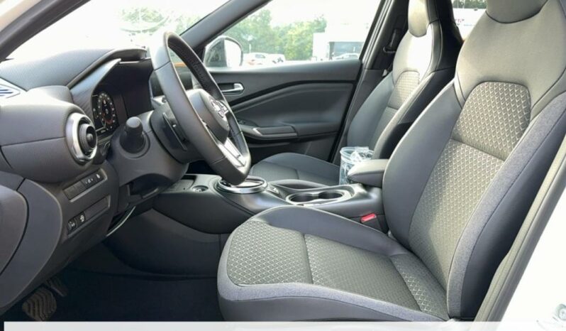 
								Nissan Juke II DIG-T 114 DCT N-Connecta full									