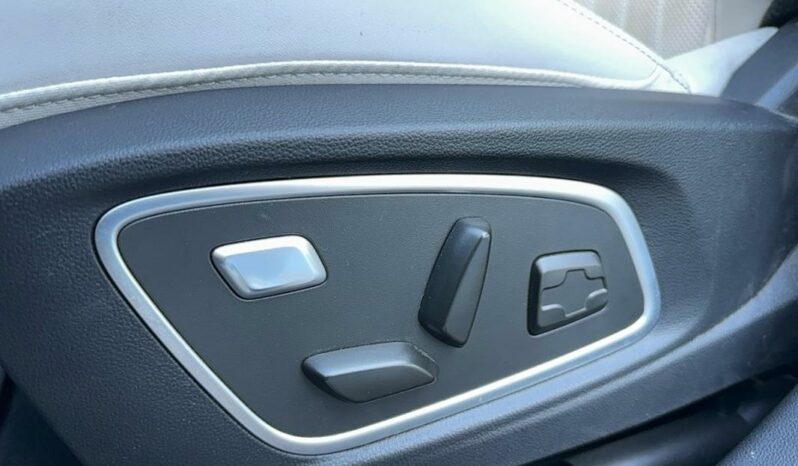 
								Renault Espace VI iconic 7PL full hybrid E-Tech 200-26 full									