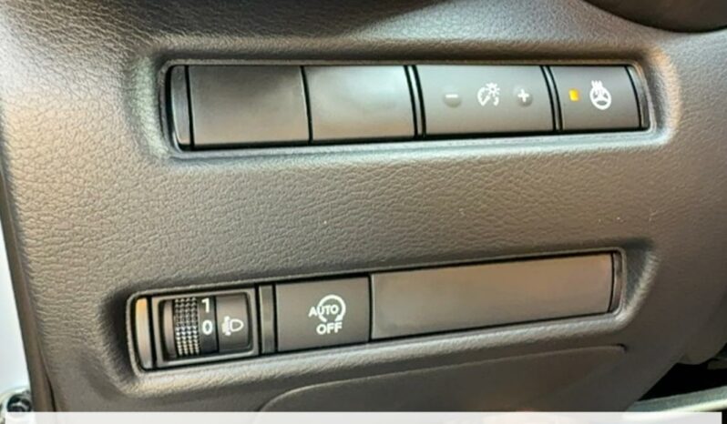 
								Nissan Juke II DIG-T 114 DCT N-Connecta full									